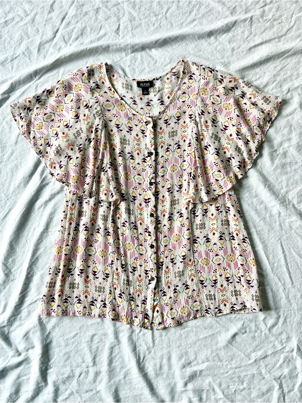 A.N.A. A New Approach Geometric Print Button Down Flutter Sleeve Blouse